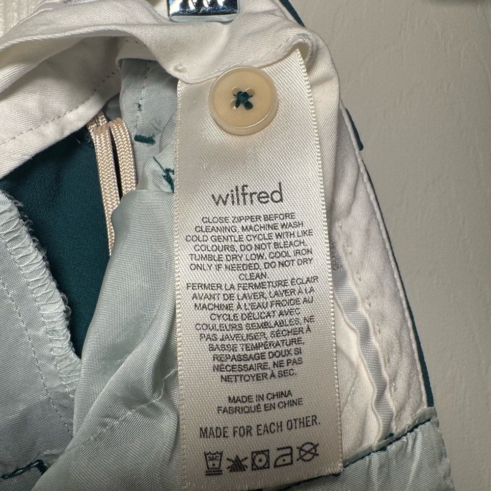 Aritzia Effortless Teal Pants - Picture 4 of 5